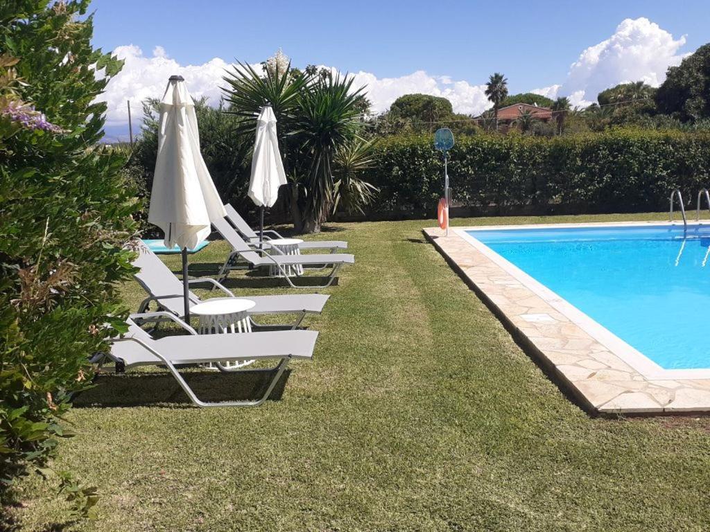 Villa Filia Almiros Beach Bagian luar foto