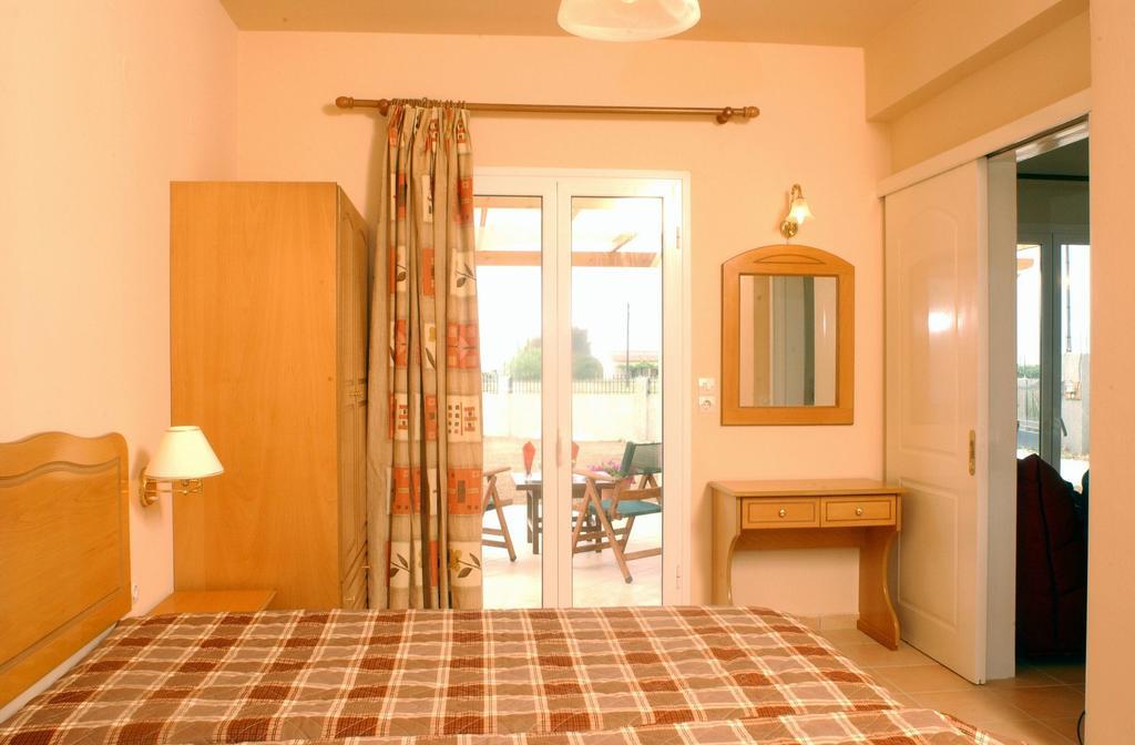 Villa Filia Almiros Beach Bagian luar foto