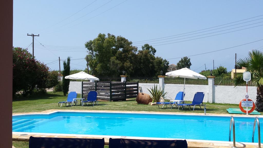 Villa Filia Almiros Beach Bagian luar foto
