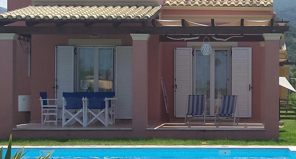 Villa Filia Almiros Beach Bagian luar foto